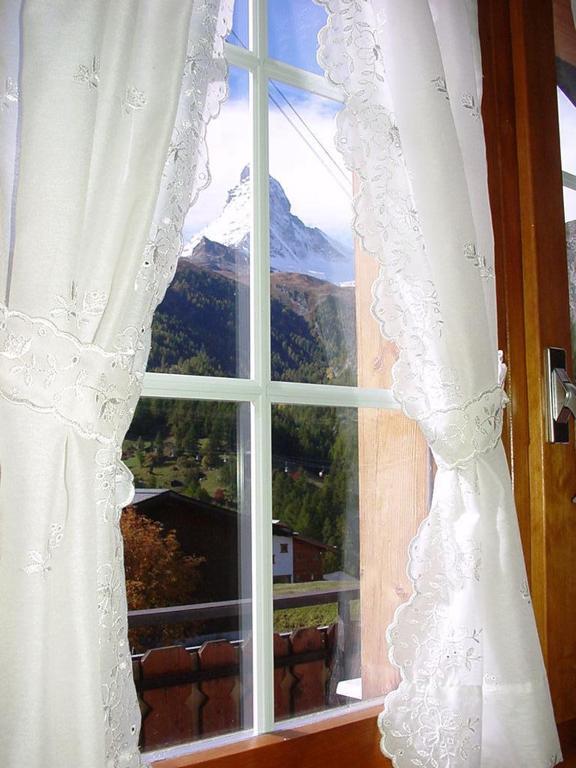 Appartment Chalet Casa Pia Zermatt Zimmer foto